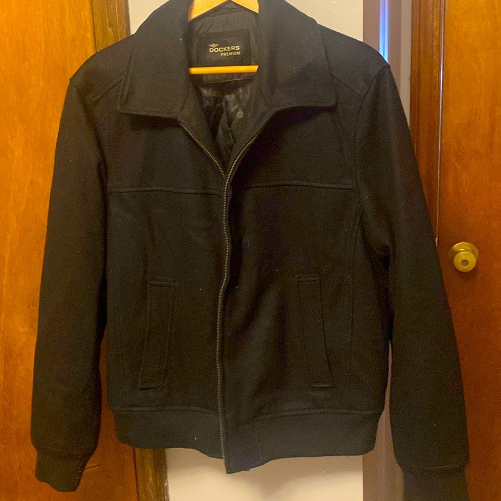Men’s dockets bomber jacket size M